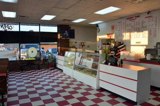 Donut Shop «Donut Time», reviews and photos, 102 Hartmann Dr, Lebanon, TN 37087, USA