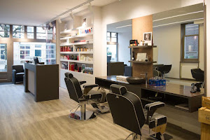 Studio Symfonie - Kapsalon, Schoonheidssalon & Nagelstudio