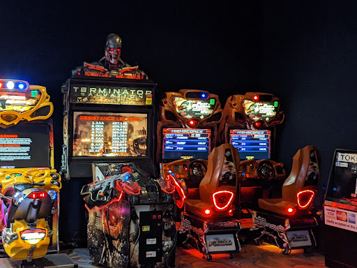 Movie Theater «Regal Cinemas Stonecrest at Piper Glen 22 & IMAX», reviews and photos, 7824 Rea Rd, Charlotte, NC 28277, USA