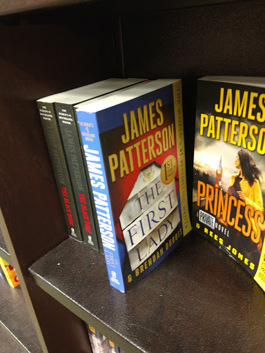 Book Store «Barnes & Noble», reviews and photos, 1245 NY-300, Newburgh, NY 12550, USA