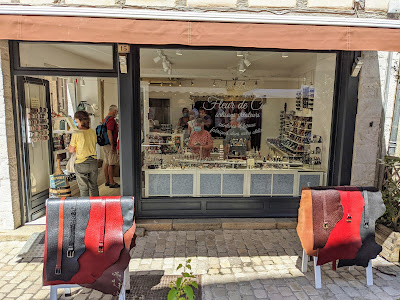 Atelier Fleur de Cuir à Saint-Antonin-Noble-Val