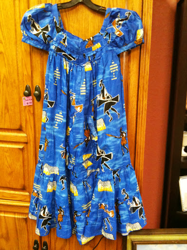 Consignment Shop «Uniquely Yours Resale», reviews and photos, 8484 Fredericksburg Rd, San Antonio, TX 78229, USA