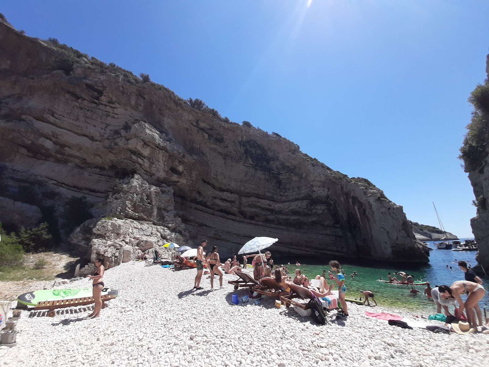 Foto di Spiaggia di Stiniva con baia piccola