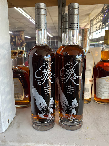 Liquor Store «Flags Liquor Store», reviews and photos, 4215 Fulton Industrial Blvd SW, Atlanta, GA 30336, USA