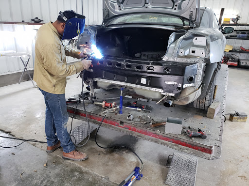Auto Body Shop «A&H Antonio & Hermanos Collision Repair», reviews and photos, 210 I-45, Hutchins, TX 75141, USA
