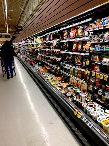 Grocery Store «Stop & Shop», reviews and photos, 213-15 26th Ave, Bayside, NY 11360, USA