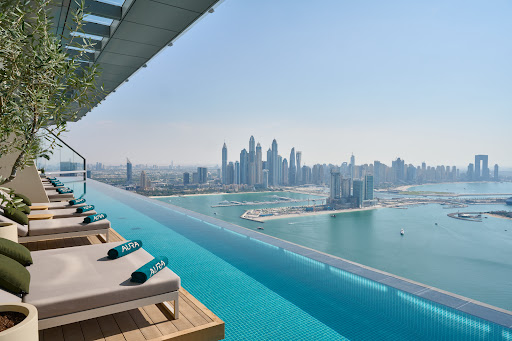 Large pools Dubai