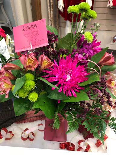 Florist «Kearney Floral Co», reviews and photos, 210 W 21st St, Kearney, NE 68845, USA