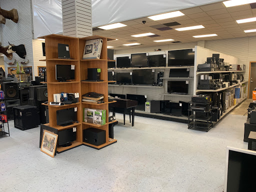 Mattress Store «Furniture & Mattress Warehouse», reviews and photos, 3110 8th St S, Moorhead, MN 56560, USA