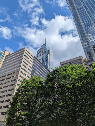 Shopping Mall «The Market and Shops at Comcast Center», reviews and photos, 1701 John F Kennedy Blvd #300, Philadelphia, PA 19103, USA