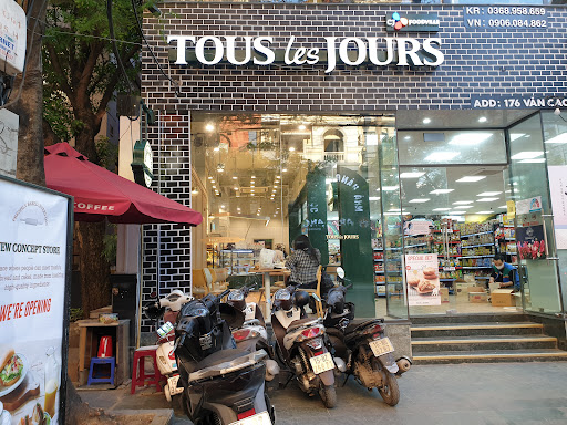 TOUS les JOURS - Văn Cao