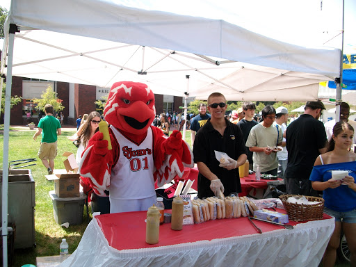 Caterer «J Dogs Inc», reviews and photos, 413 Bloomfield Dr #5, West Berlin, NJ 08091, USA