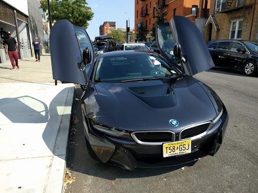 BMW Dealer «Life Quality BMW: Sales», reviews and photos, 9326 4th Ave, Brooklyn, NY 11209, USA