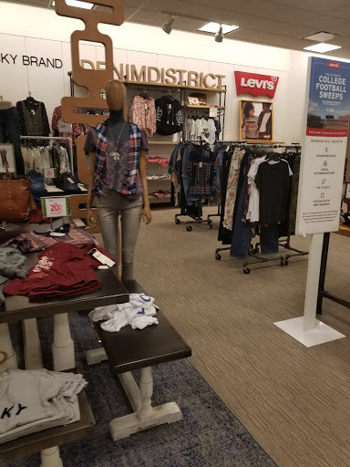 Department Store «Belk», reviews and photos, 13550 Dallas Pkwy, Dallas, TX 75240, USA