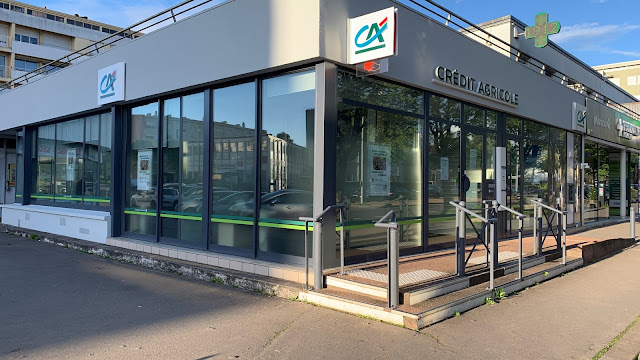 Crédit Agricole de Champagne-Bourgogne Dijon Poincaré