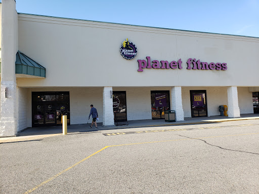 Gym «Planet Fitness», reviews and photos, 301 Oyster Point Rd, Newport News, VA 23602, USA