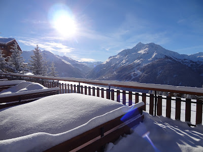la terrasse des gentianes à Montvalezan