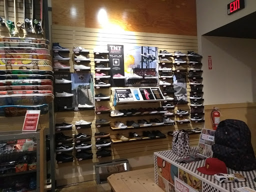 Shopping Mall «Emerald Square», reviews and photos, 999 S Washington St, North Attleborough, MA 02760, USA