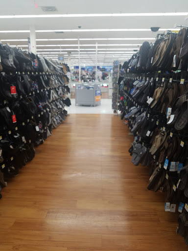 Discount Store «Walmart», reviews and photos, 840 Post Rd, Warwick, RI 02888, USA