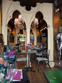 Atmosphère du Restaurant français Le Café des Ducs à Dijon - n°13