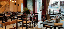 Atmosphère du Restaurant français Au Patio, restaurant traditionnel Français à Savigny-sur-Orge - n°1