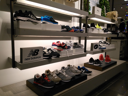 Department Store «Lord & Taylor», reviews and photos, 110 High Ridge Rd, Stamford, CT 06905, USA