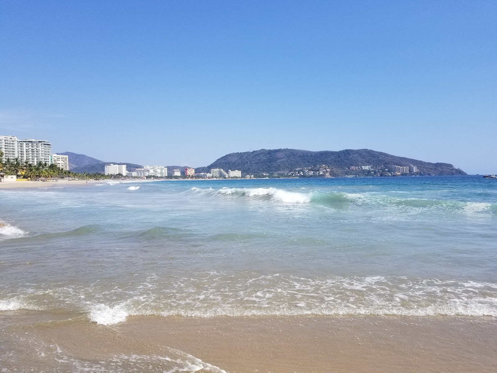 Playa Las Escolleras photo #8