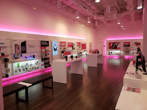 Shopping Mall «Colonial Park Mall», reviews and photos, 4600 Jonestown Rd, Harrisburg, PA 17109, USA