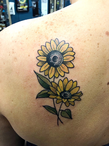 Tattoo Shop «American Ultra Tattoo», reviews and photos, 11083 Prospect Rd, Strongsville, OH 44149, USA