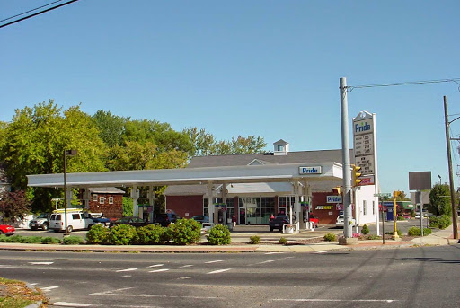 Gas Station «Pride», reviews and photos, 6 N Westfield St, Agawam, MA 01001, USA