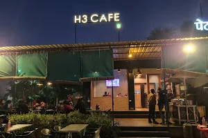 Dosa Planet - H3 Cafe image