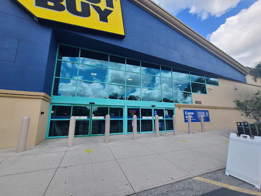 Electronics Store «Best Buy», reviews and photos, 4020 S Tamiami Trail, Sarasota, FL 34231, USA