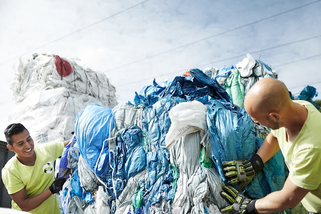 Schneider Umweltservice AG - Recycling-Center Uetikon am See für Gewerbekunden