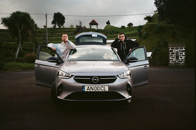 Magic Islands Rent-a-Car: Aeroporto Ponta Delgada (São Miguel - Açores) - Agência de aluguel de carros