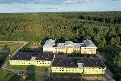 Lielplatones internātpamatskola