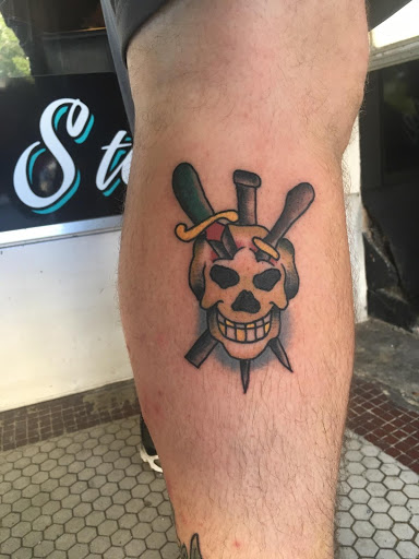 no cross no crown tattoo company, 107 N Broad St, Monroe, GA 30655, USA, 