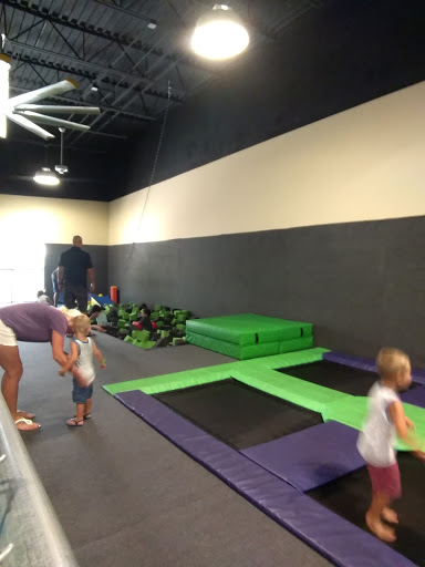 Amusement Center «Xtreme Air Trampoline Park», reviews and photos, 910 E Pecos Rd, Chandler, AZ 85225, USA