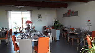 Photo n°19 de Restaurant Le Pré Vert à La Guiche ()