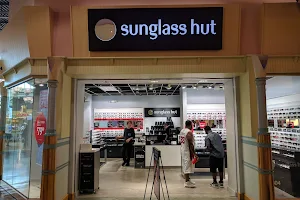 Sunglass Hut image