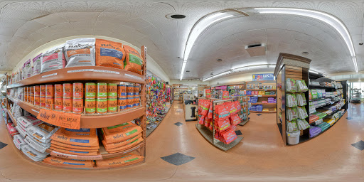 Pet Supply Store «California Pet Center», reviews and photos, 21906 Ventura Blvd, Woodland Hills, CA 91364, USA