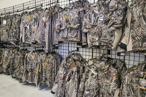 Sporting Goods Store «Pacific Flyway Supplies- Sporting Goods and Ammo», reviews and photos, 1690 N Lincoln St, Dixon, CA 95620, USA
