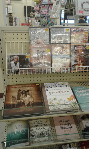 Craft Store «Hobby Lobby», reviews and photos, 2215 Lebanon Valley Mall, Lebanon, PA 17042, USA