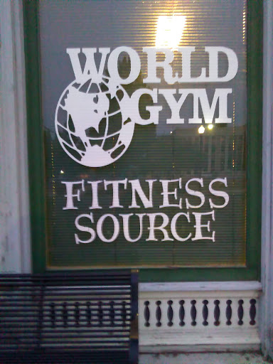 Health Club «World Gym», reviews and photos, 887 Main St, Dallas, OR 97338, USA