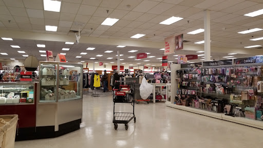 Department Store «T.J. Maxx», reviews and photos, 330 Howe Ave, Cuyahoga Falls, OH 44221, USA