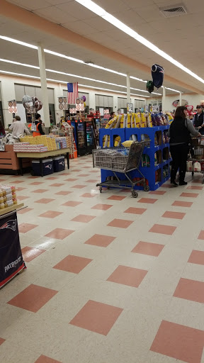 Grocery Store «Market Basket», reviews and photos, 95 Sutton Ave, Oxford, MA 01540, USA