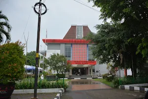 Gedung Pusat Promosi Potensi Daerah (GPPPD) Kabupaten Sukoharjo image
