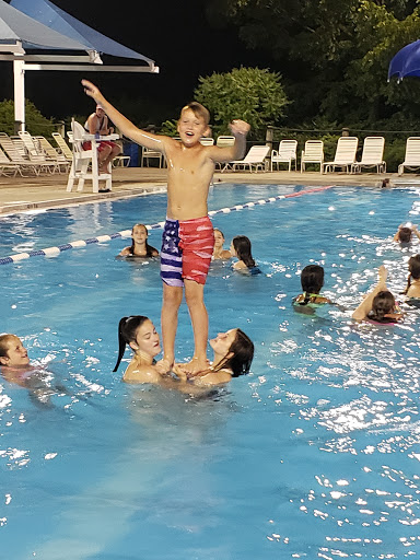 Water Park «Barefoot Bay», reviews and photos, 1461 N Midlothian Rd, Mundelein, IL 60060, USA