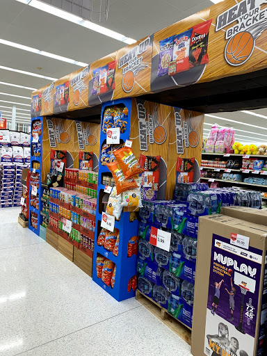 Supermarket «Hy-Vee», reviews and photos, 1700 E Washington St, Mt Pleasant, IA 52641, USA