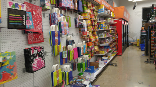 Variety Store «Five Below», reviews and photos, 3269 Donnell Dr, District Heights, MD 20747, USA