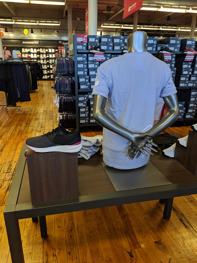 Shoe Store «New Balance», reviews and photos, 5 S Union St, Lawrence, MA 01843, USA
